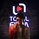 Michael Jackson ožívá ve filmu s tím nejtřpytivějším pozlátkem, v němž promlouvají hlavně prázdná místa | Recenze do uší